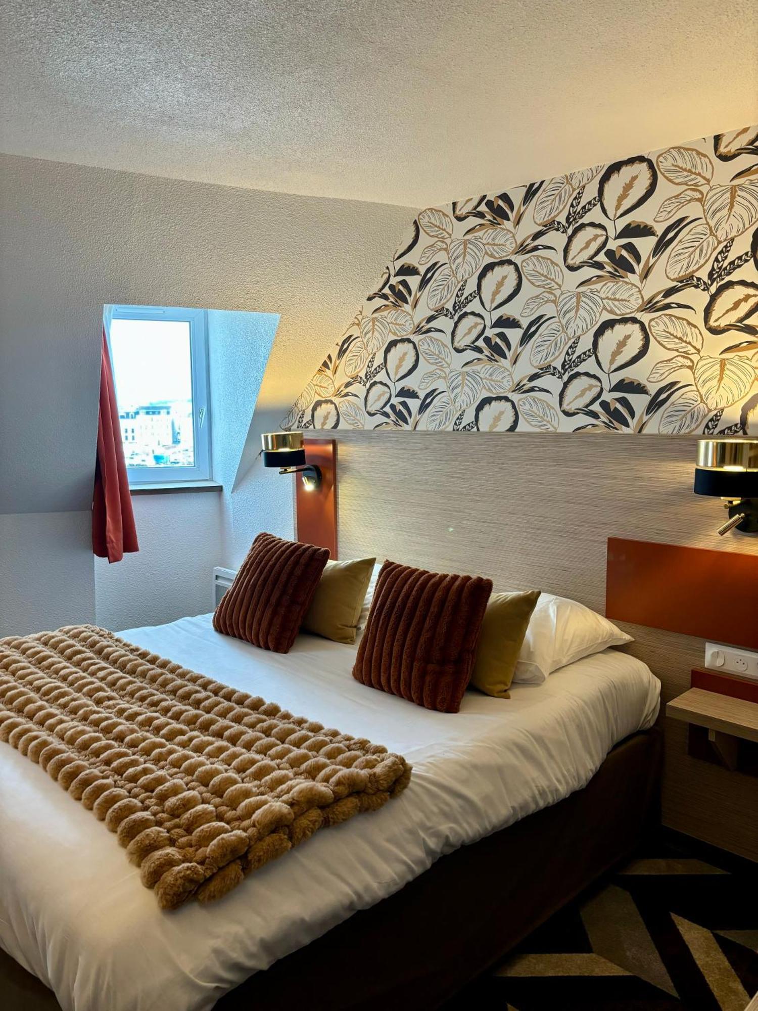 Ambassadeur Hotel - Cherbourg Port De Plaisance Eksteriør bilde