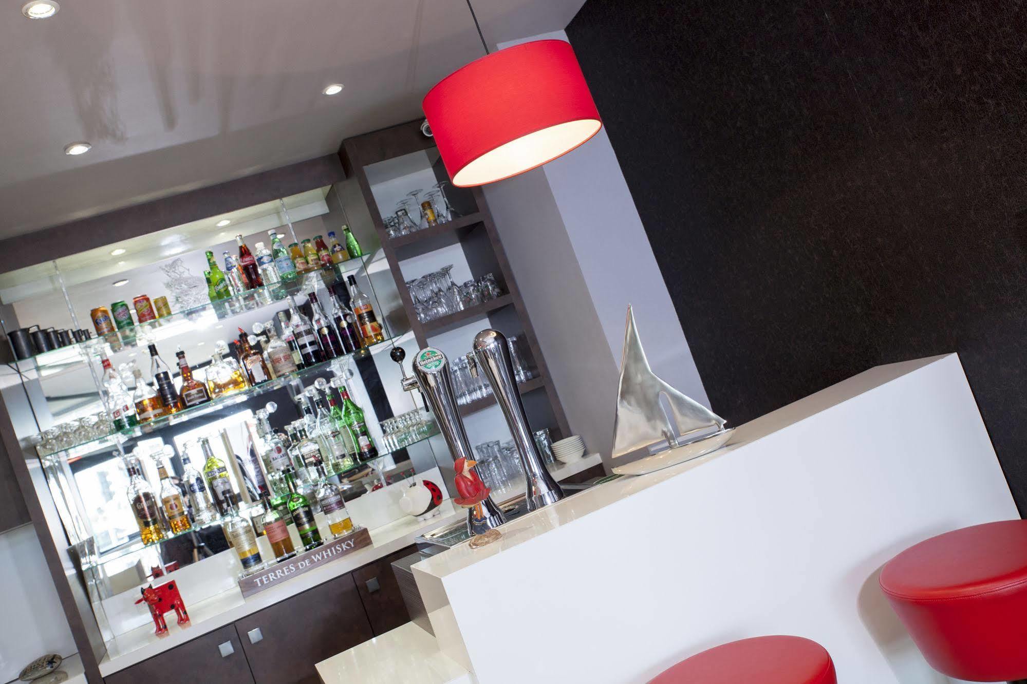 Ambassadeur Hotel - Cherbourg Port De Plaisance Eksteriør bilde